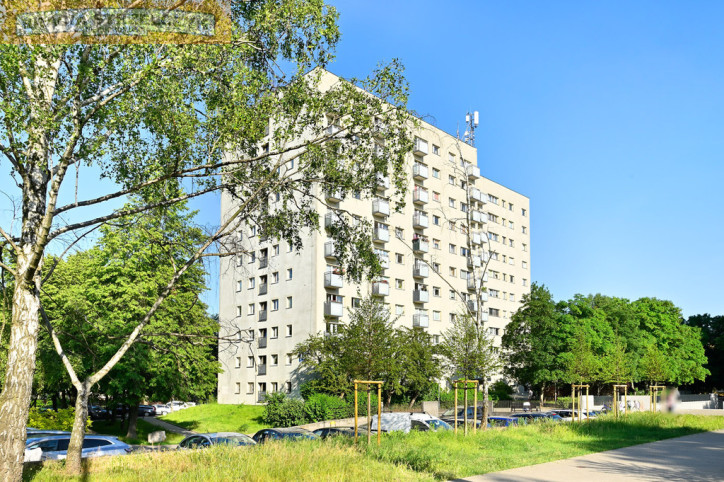 Mieszkanie Sprzedaż  Mokotów św. Bonifacego 10